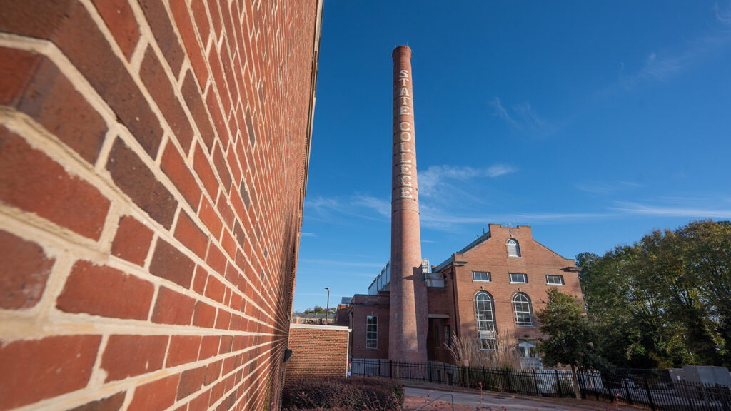 A photo of campus with no clouds.